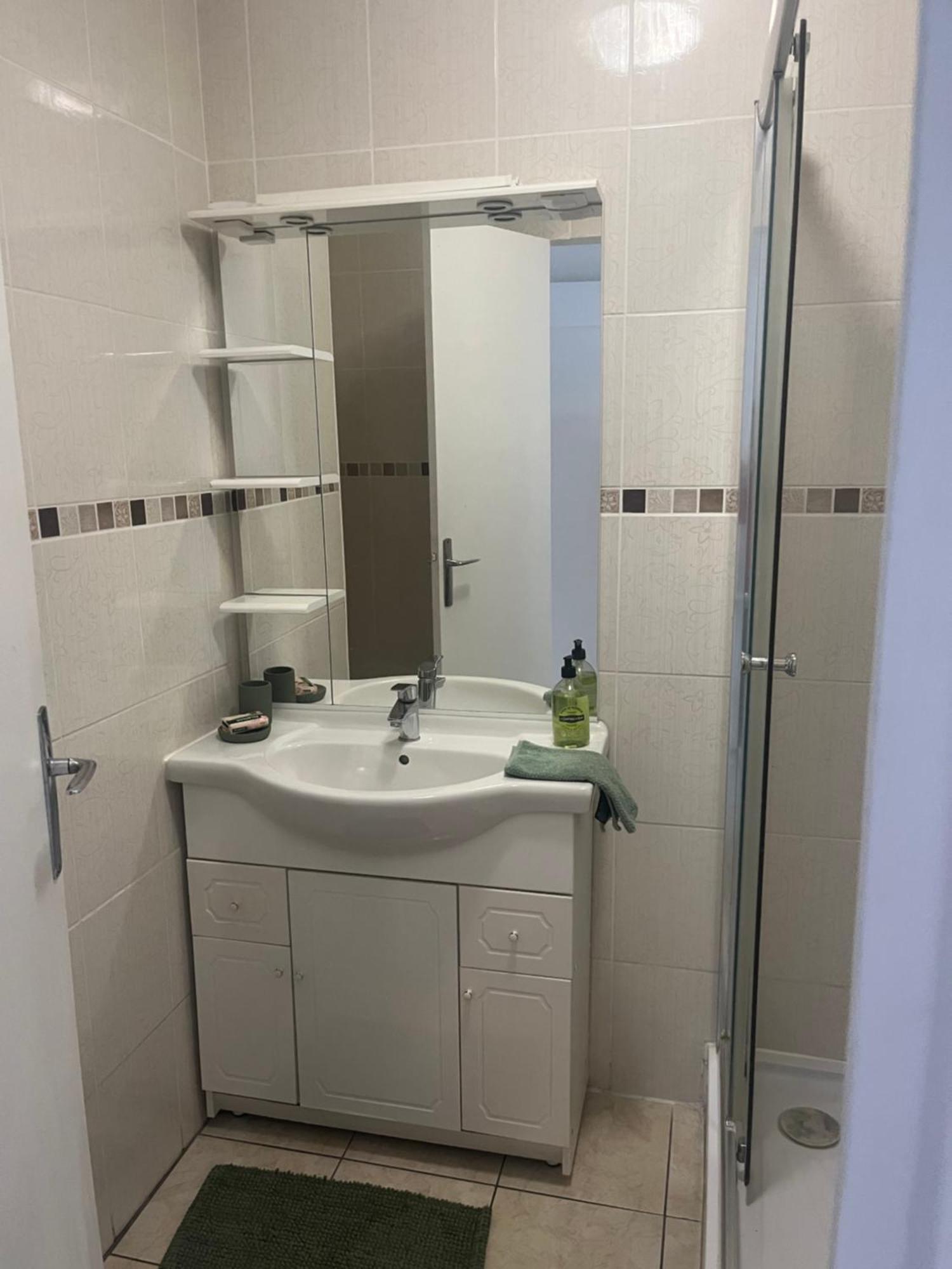 Appart T3 Proche Metro -Draps Et Serviettes Inclus Marselha Exterior foto